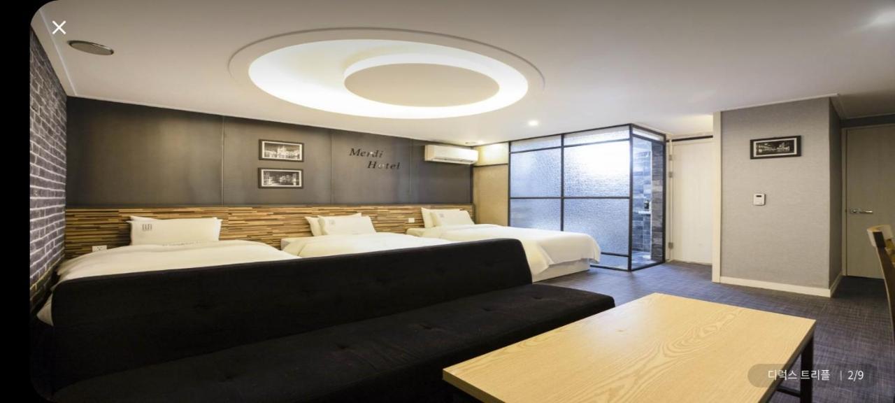 Merdi Hotel Сувон Екстер'єр фото