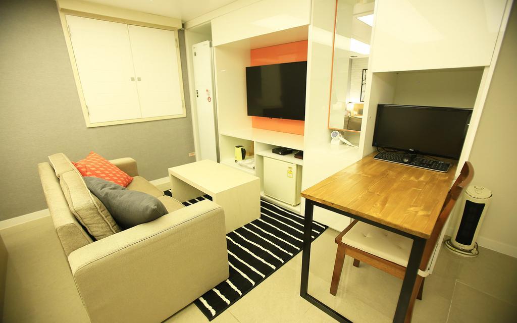 Merdi Hotel Сувон Екстер'єр фото