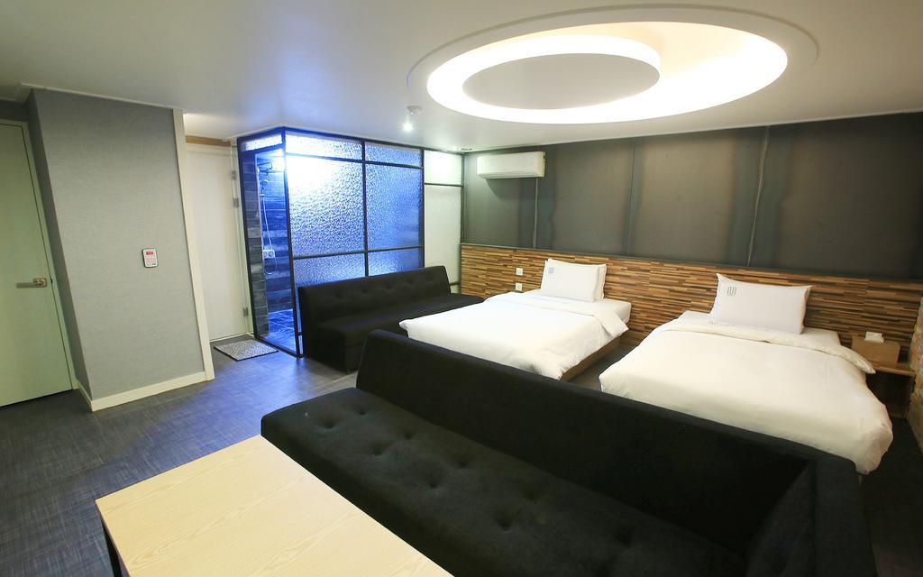 Merdi Hotel Сувон Екстер'єр фото
