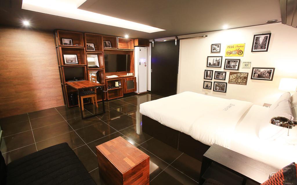 Merdi Hotel Сувон Екстер'єр фото