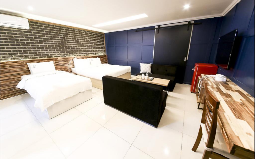 Merdi Hotel Сувон Екстер'єр фото