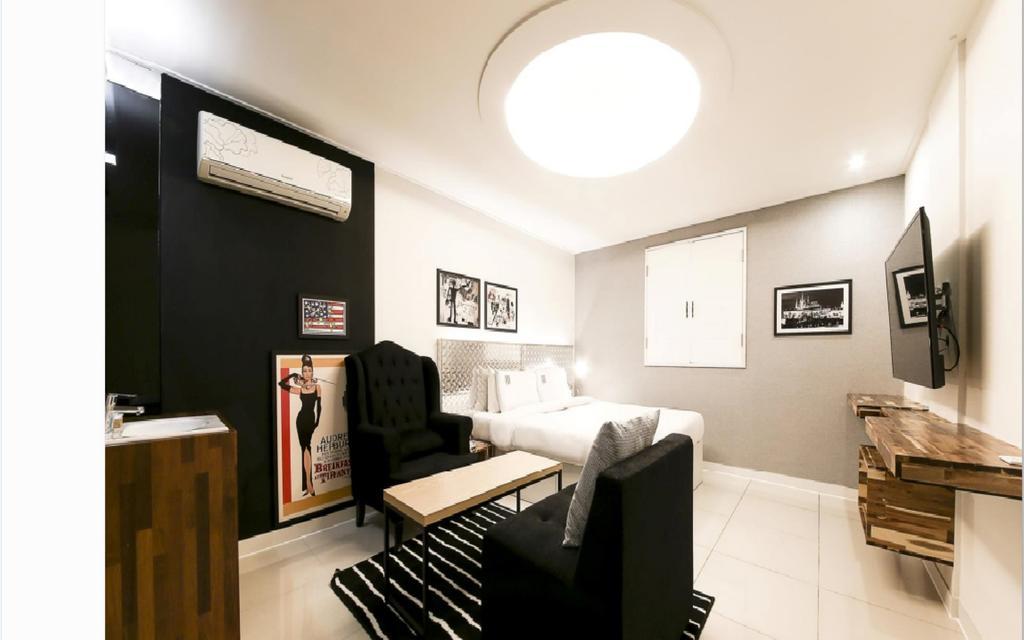 Merdi Hotel Сувон Екстер'єр фото