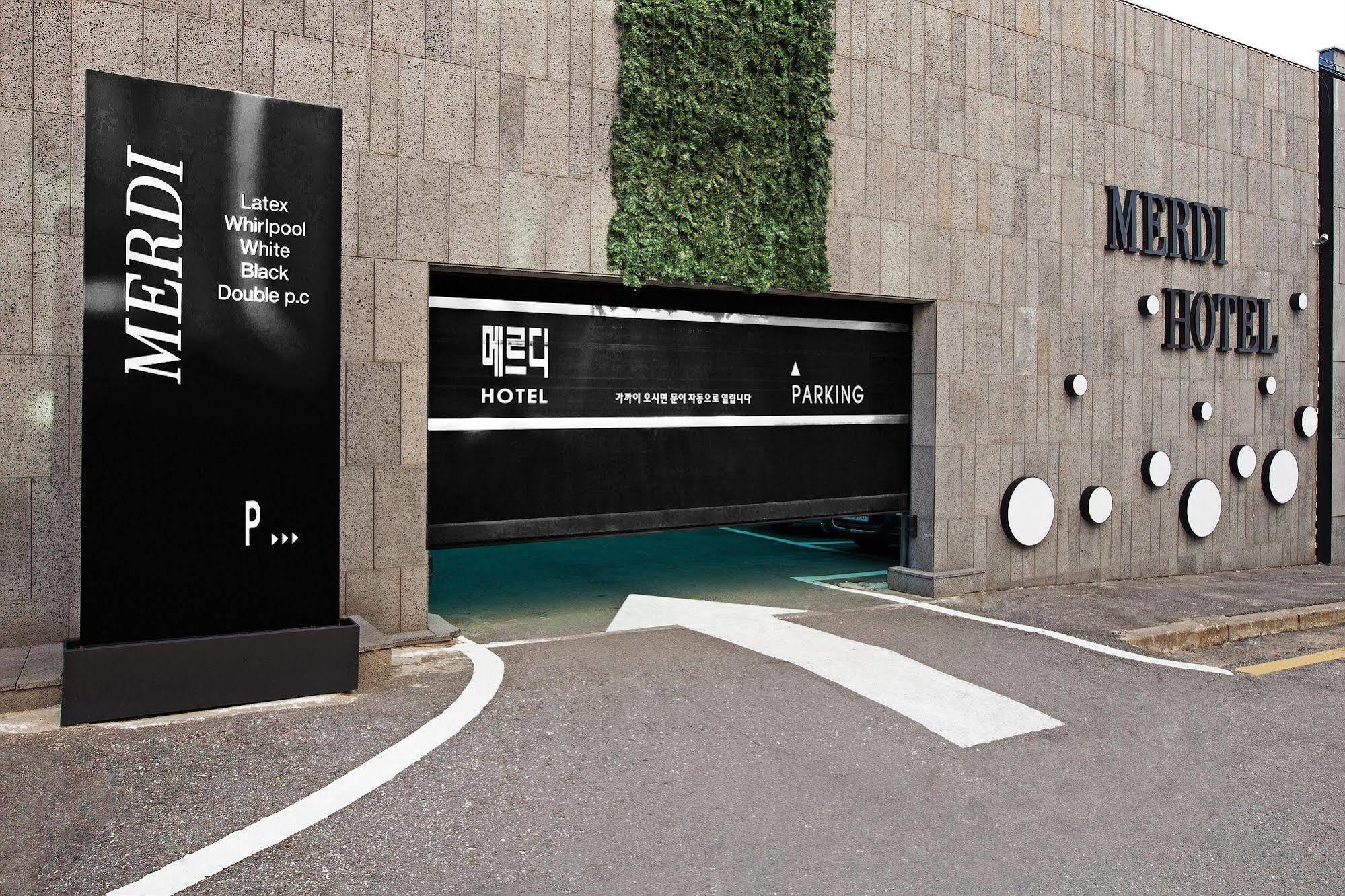 Merdi Hotel Сувон Екстер'єр фото