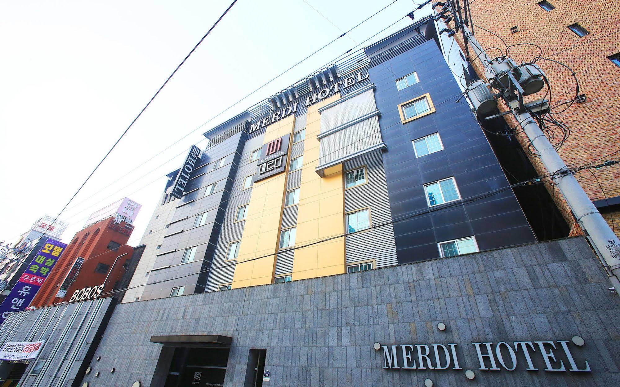 Merdi Hotel Сувон Екстер'єр фото