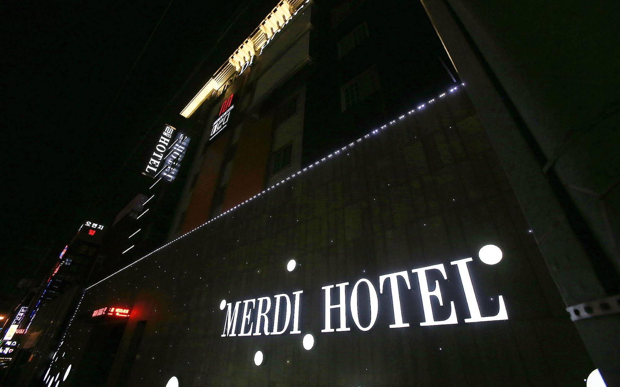 Merdi Hotel Сувон Екстер'єр фото