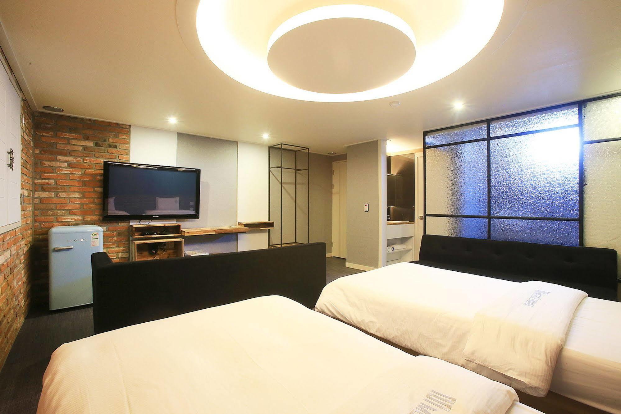 Merdi Hotel Сувон Екстер'єр фото